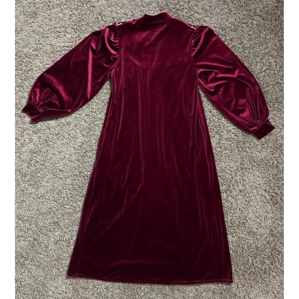 Vintage 1970's Burgundy Velvety Housedress By Don… - image 7